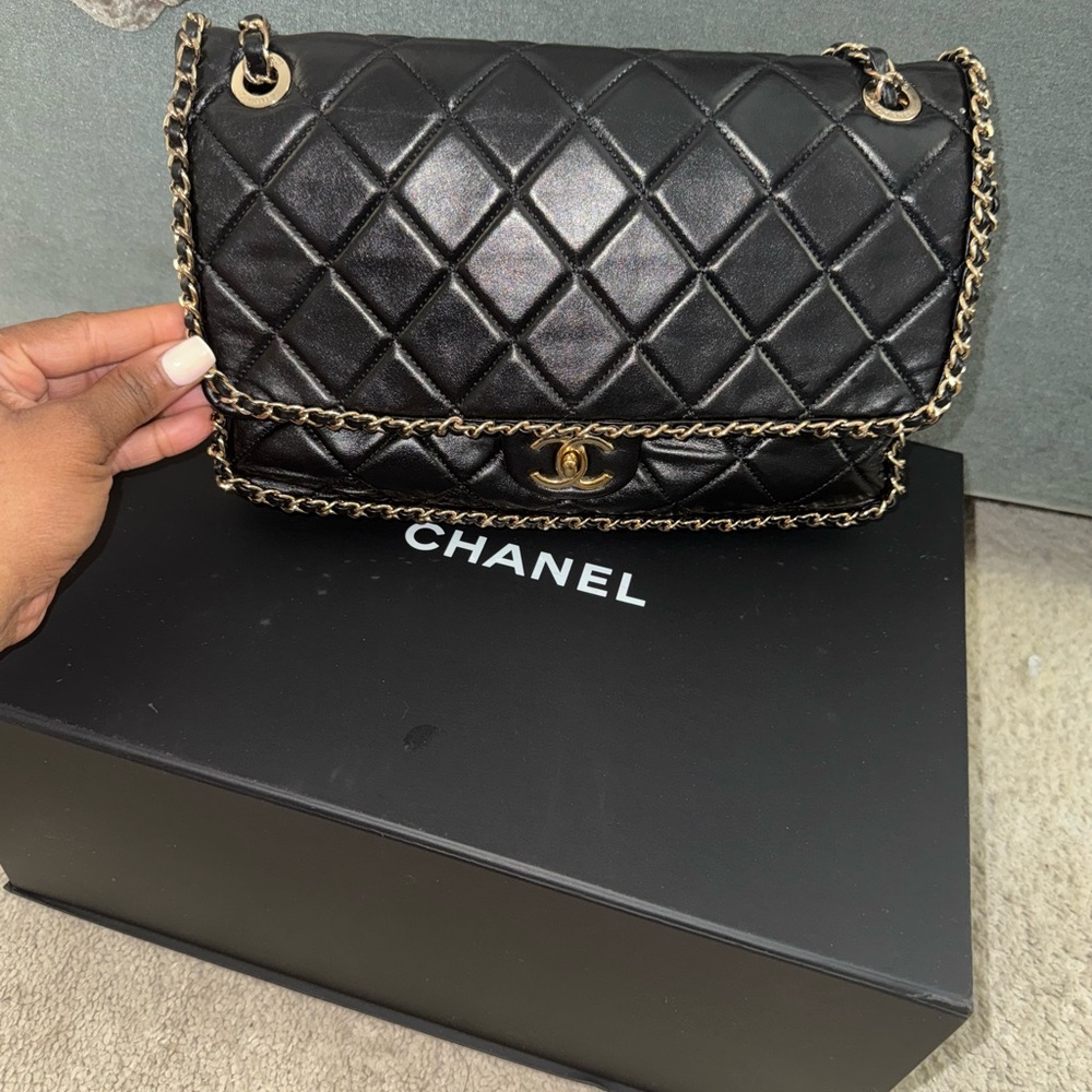 Chanel Black Quilted Women's Bag